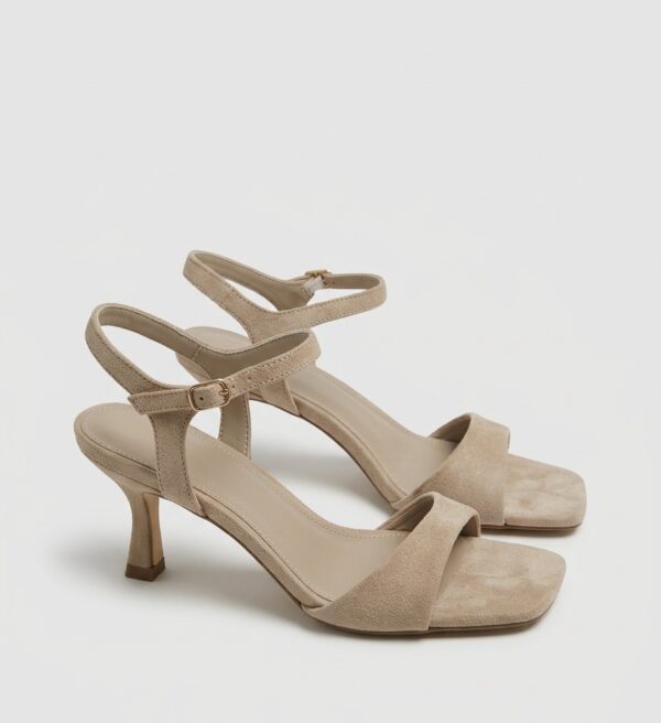 Alternative view of Sandalia Nube Beige