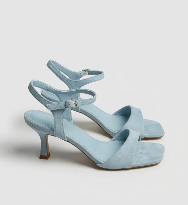 Alternative view of Sandalia Nube Celeste