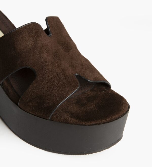 Alternative view of Sandalia M6371 Cuña Café