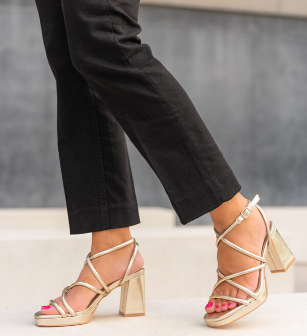 Sandalia Romea Oro
