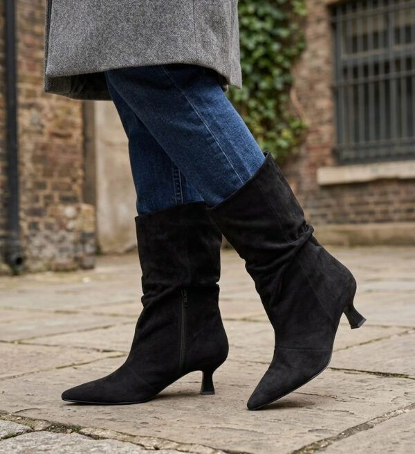 Bota Doa Negra